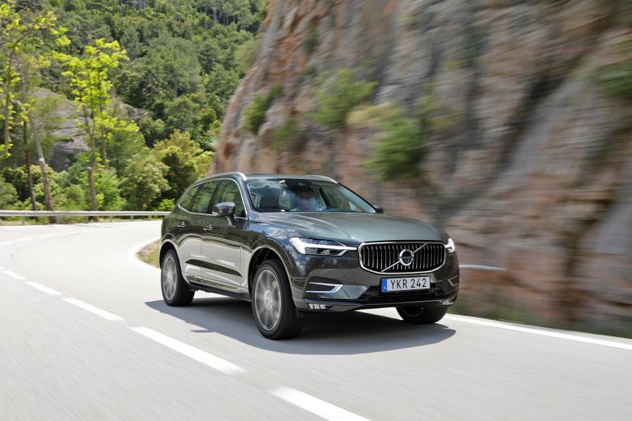  Volvo XC60 D5 Inscription 2017 года  (WW) (фото 24 из 42)